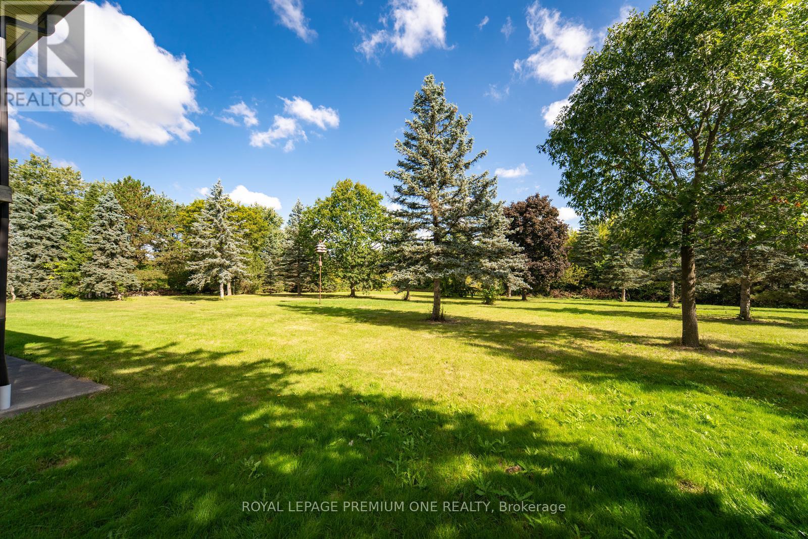 8 Beamish Court, Brampton, Ontario  L6P 0X8 - Photo 29 - W12540976