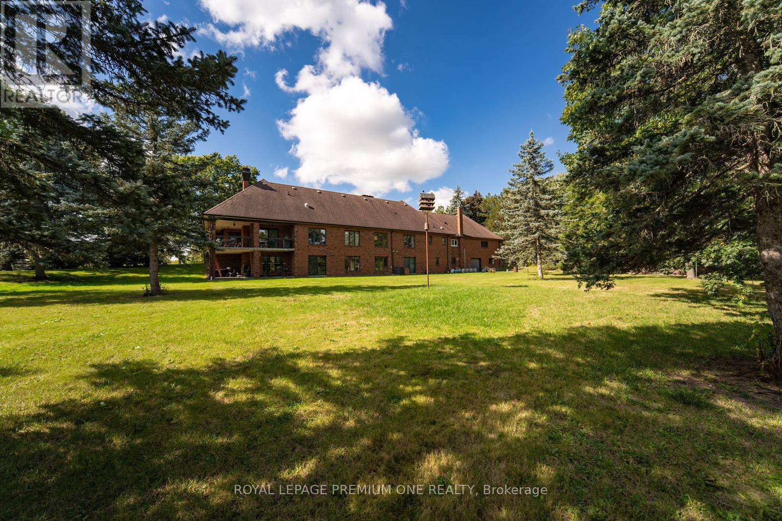 8 Beamish Court, Brampton, Ontario  L6P 0X8 - Photo 30 - W12540976