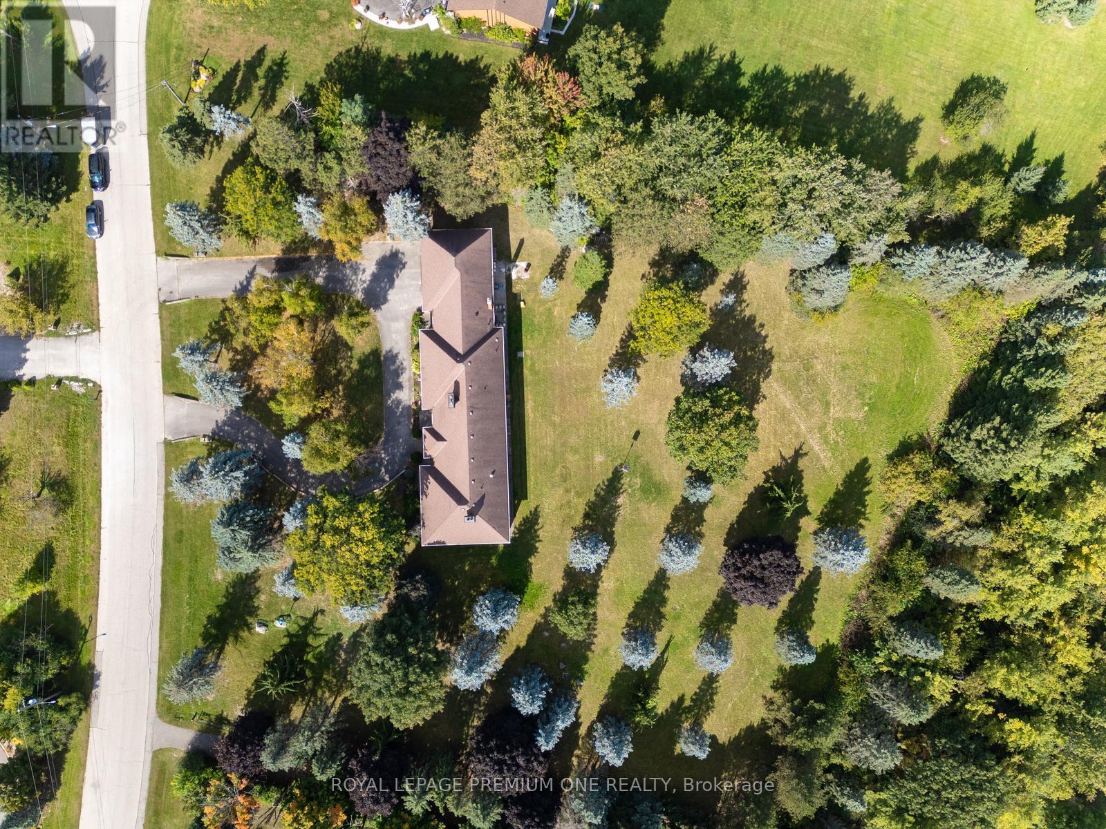 8 Beamish Court, Brampton, Ontario  L6P 0X8 - Photo 33 - W12540976