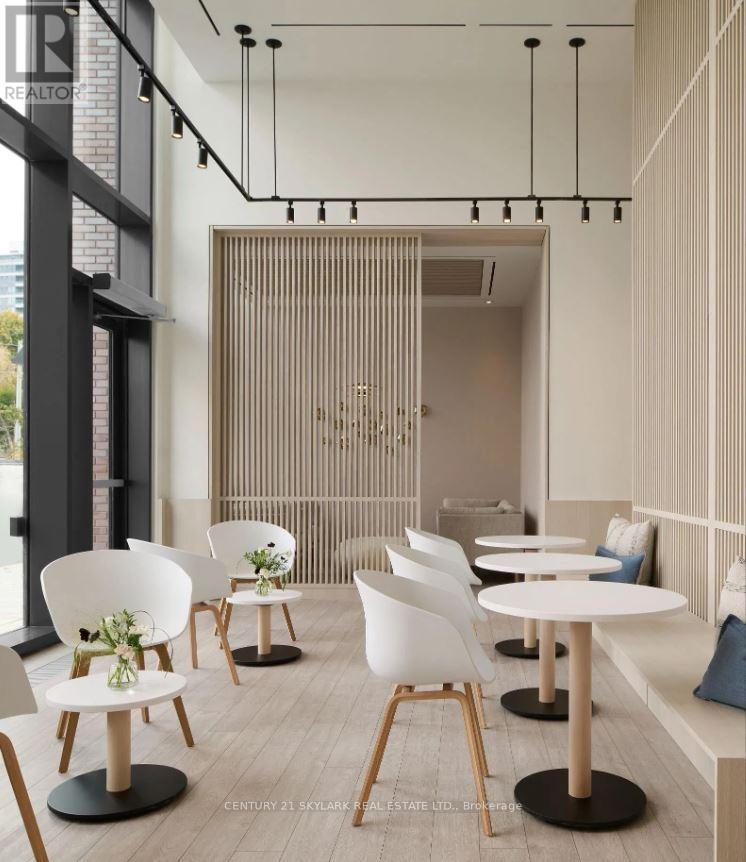 522 - 28 Ann Street, Mississauga, Ontario  L5G 3E1 - Photo 21 - W12540984