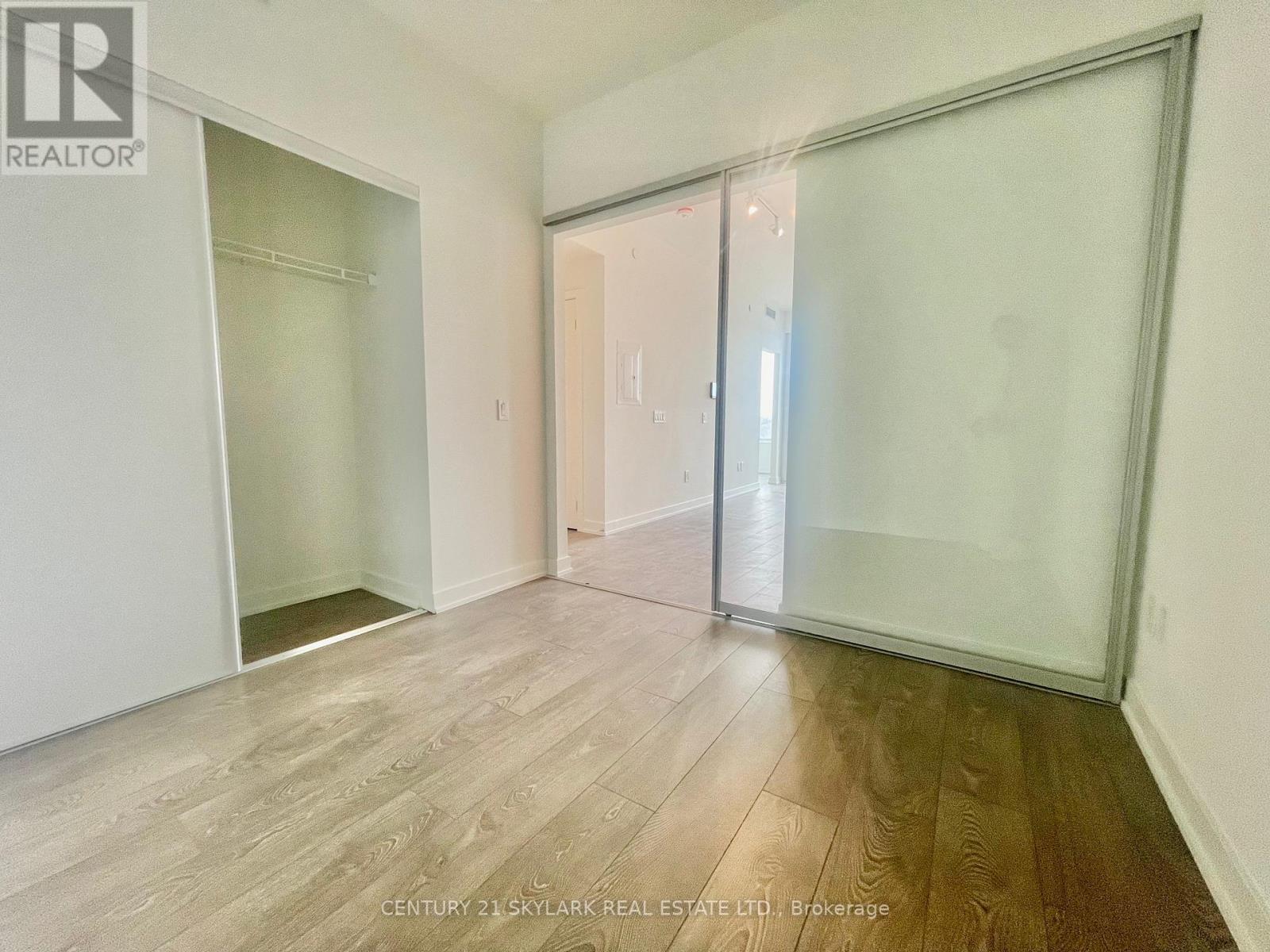 522 - 28 Ann Street, Mississauga, Ontario  L5G 3E1 - Photo 7 - W12540984