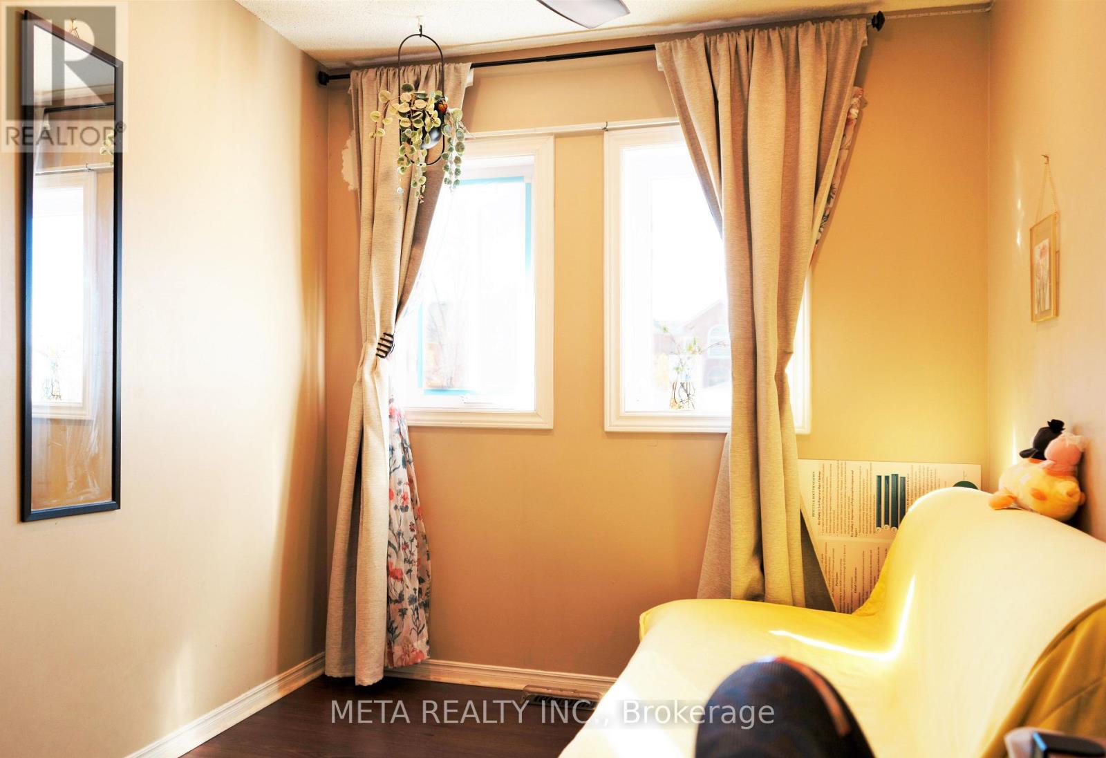 108 Lent Crescent, Brampton, Ontario  L6Y 4X7 - Photo 12 - W12540986