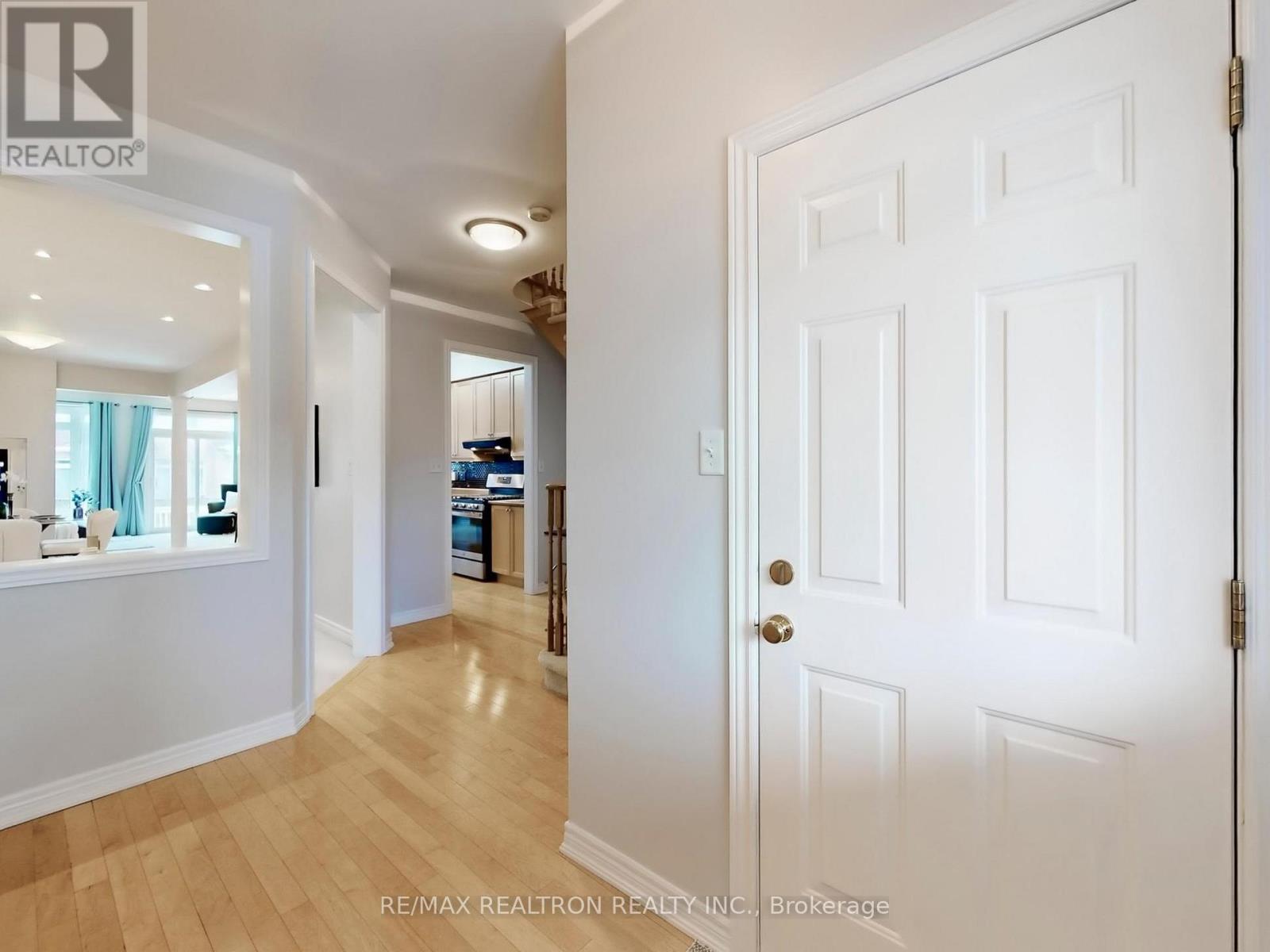 39 Venture Avenue, Richmond Hill, Ontario L4S 2P2 - Photo 26 - N12535824