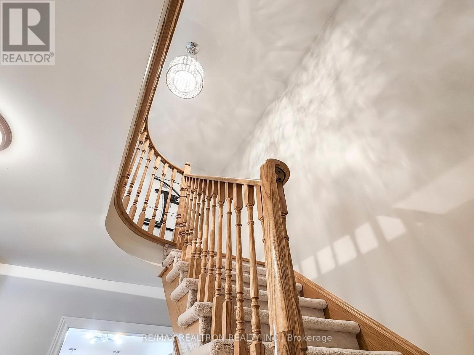 39 Venture Avenue, Richmond Hill, Ontario L4S 2P2 - Photo 29 - N12535824