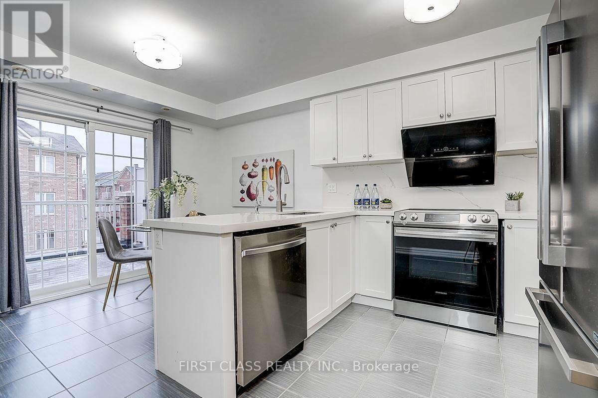 10008 Mccowan Road, Markham, Ontario  L6C 0N3 - Photo 16 - N12540812