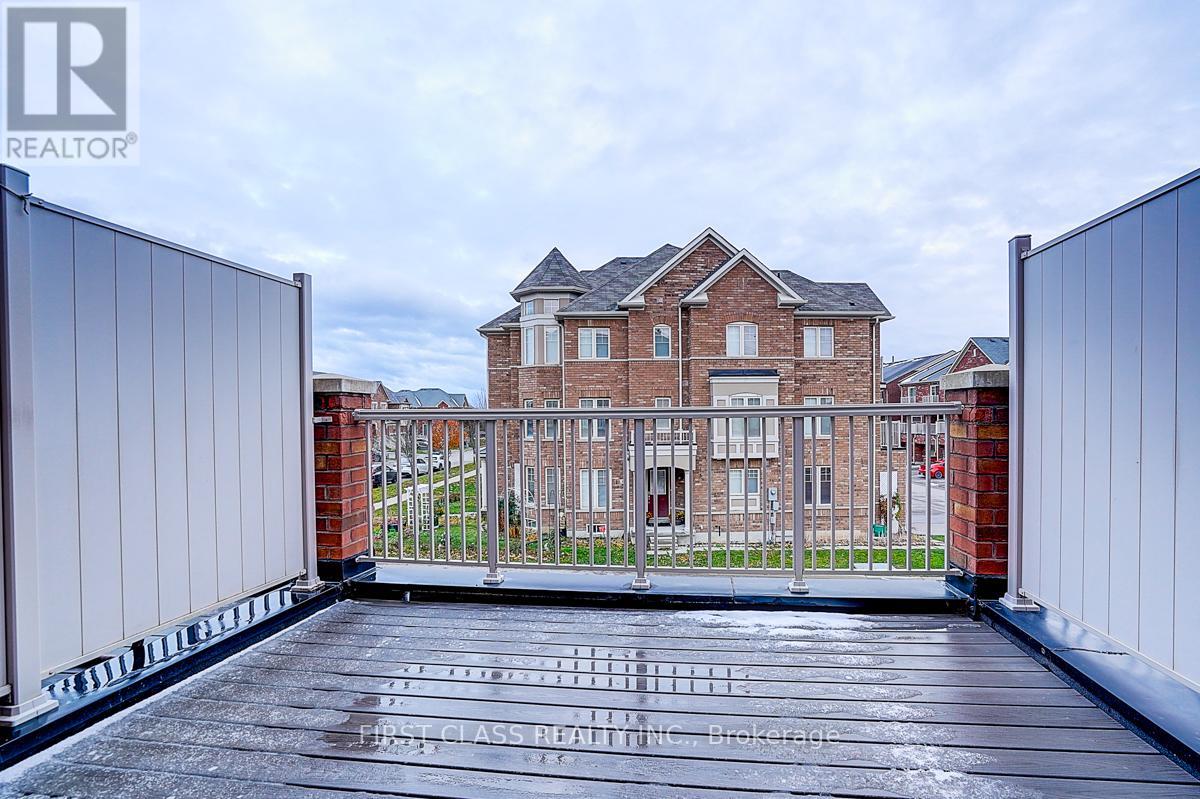 10008 Mccowan Road, Markham, Ontario  L6C 0N3 - Photo 23 - N12540812