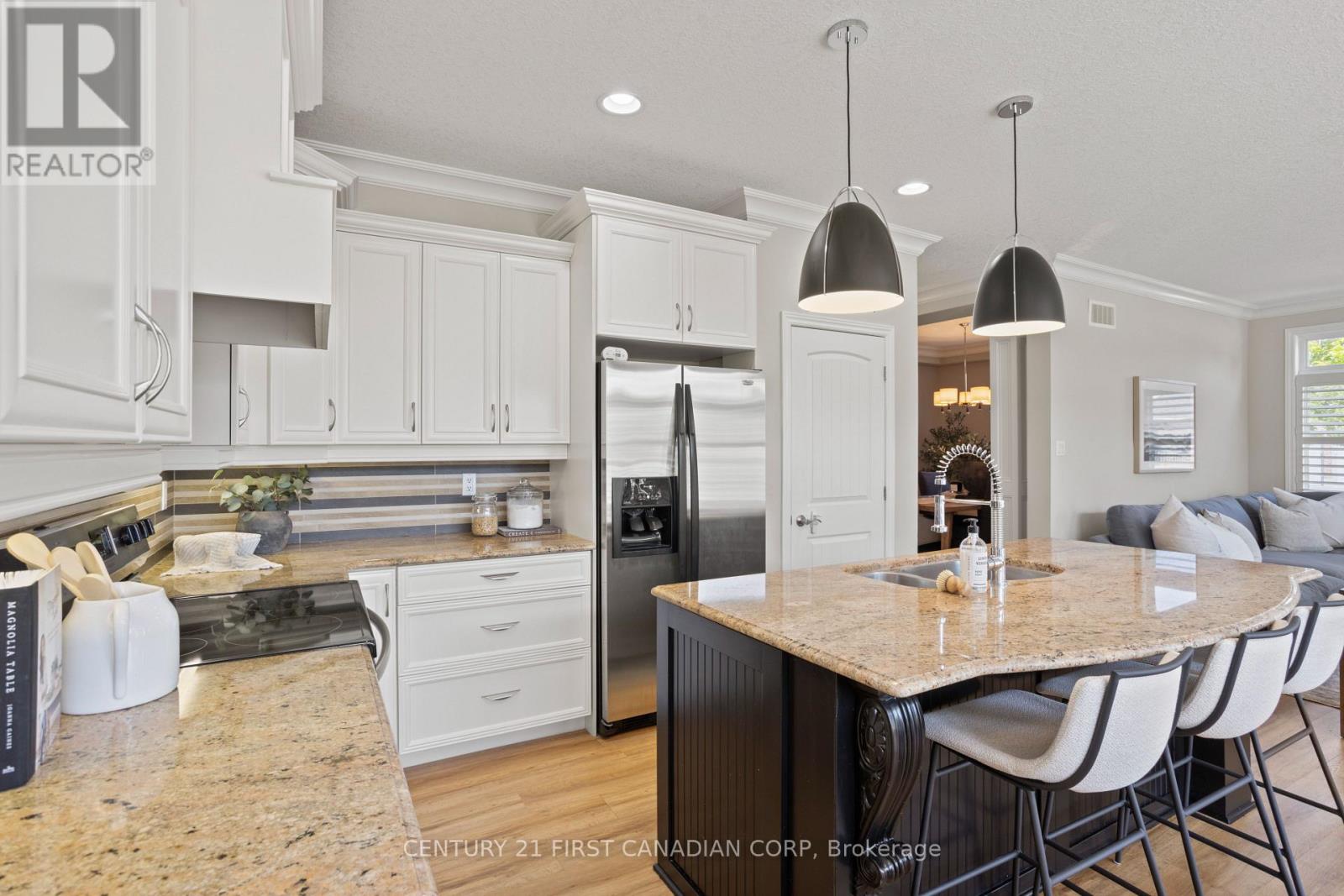 792 Redtail Trail, London North, Ontario  N6H 5X3 - Photo 13 - X12541056