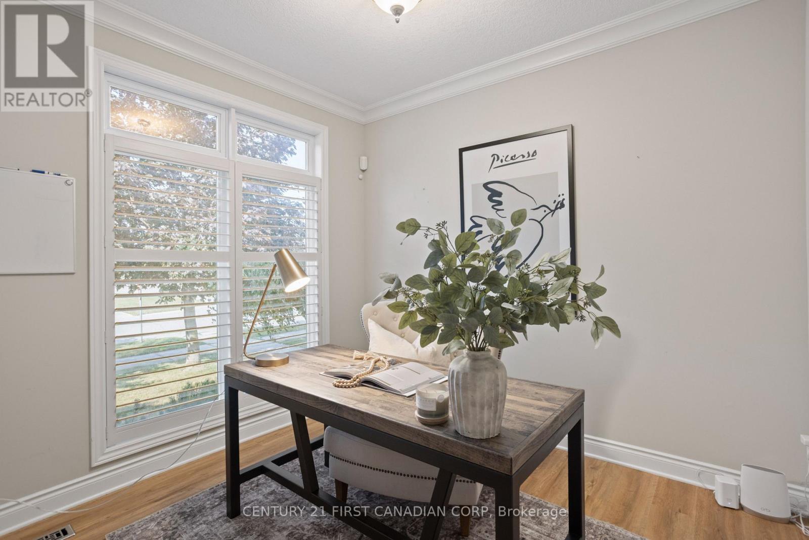 792 Redtail Trail, London North, Ontario  N6H 5X3 - Photo 19 - X12541056