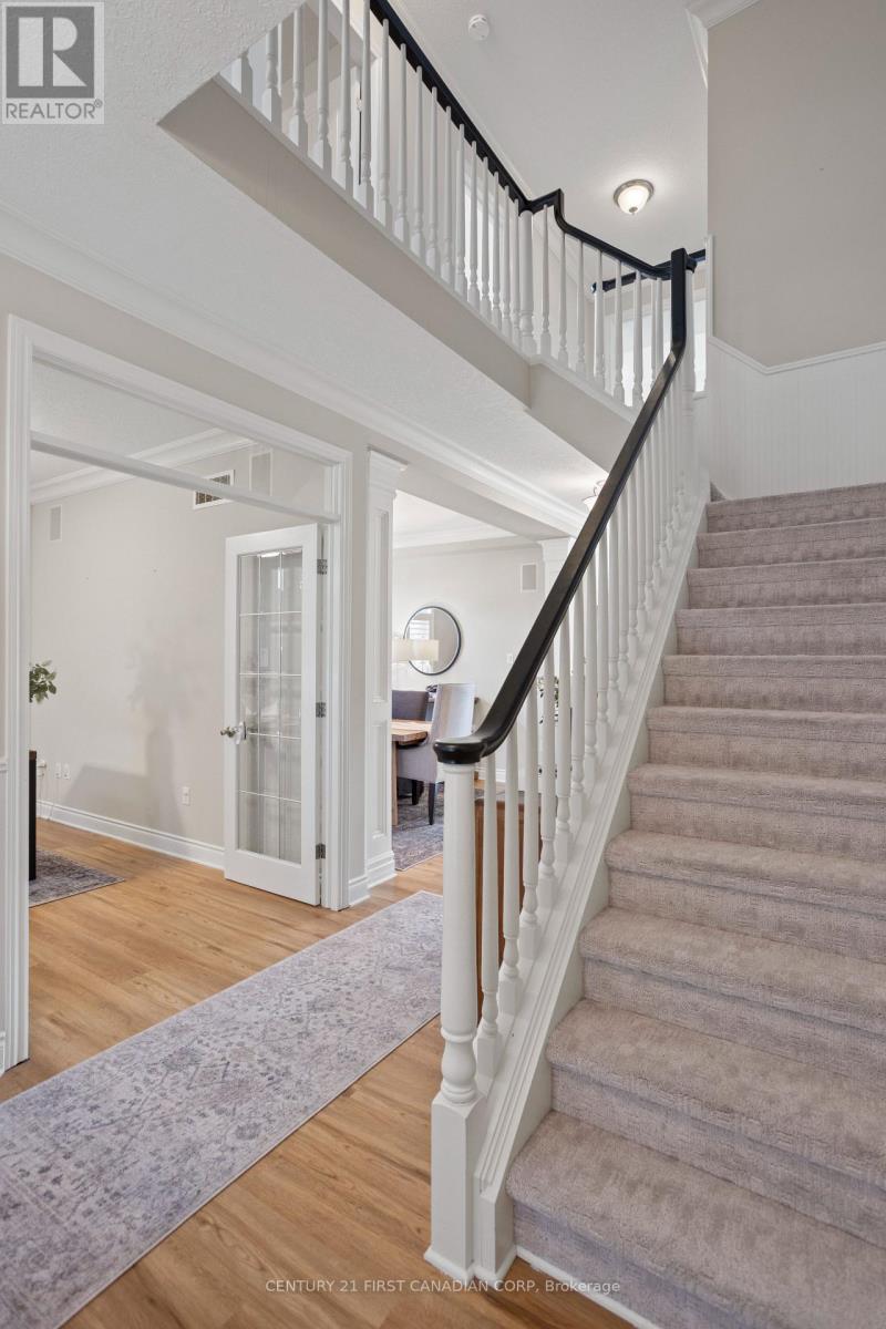 792 Redtail Trail, London North, Ontario  N6H 5X3 - Photo 21 - X12541056