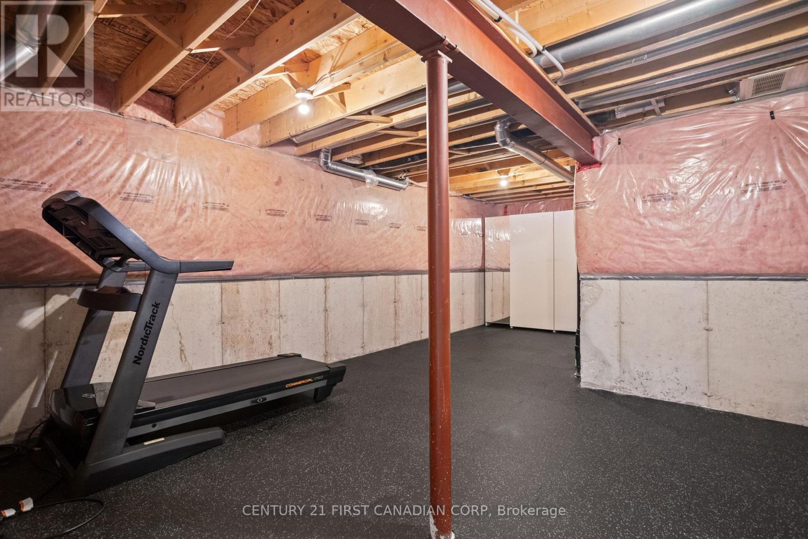 792 Redtail Trail, London North, Ontario  N6H 5X3 - Photo 40 - X12541056