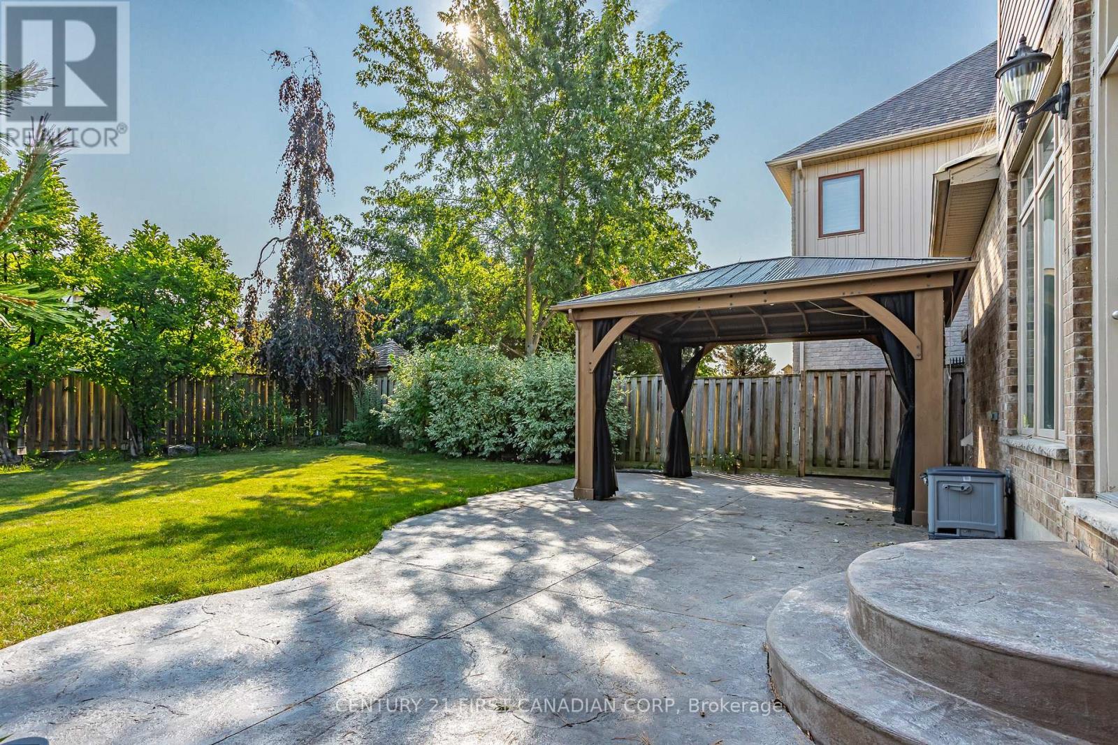 792 Redtail Trail, London North, Ontario  N6H 5X3 - Photo 42 - X12541056