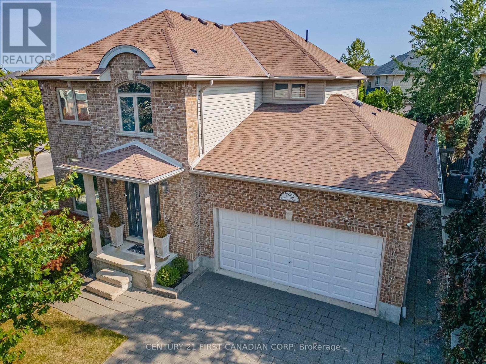 792 Redtail Trail, London North, Ontario  N6H 5X3 - Photo 45 - X12541056