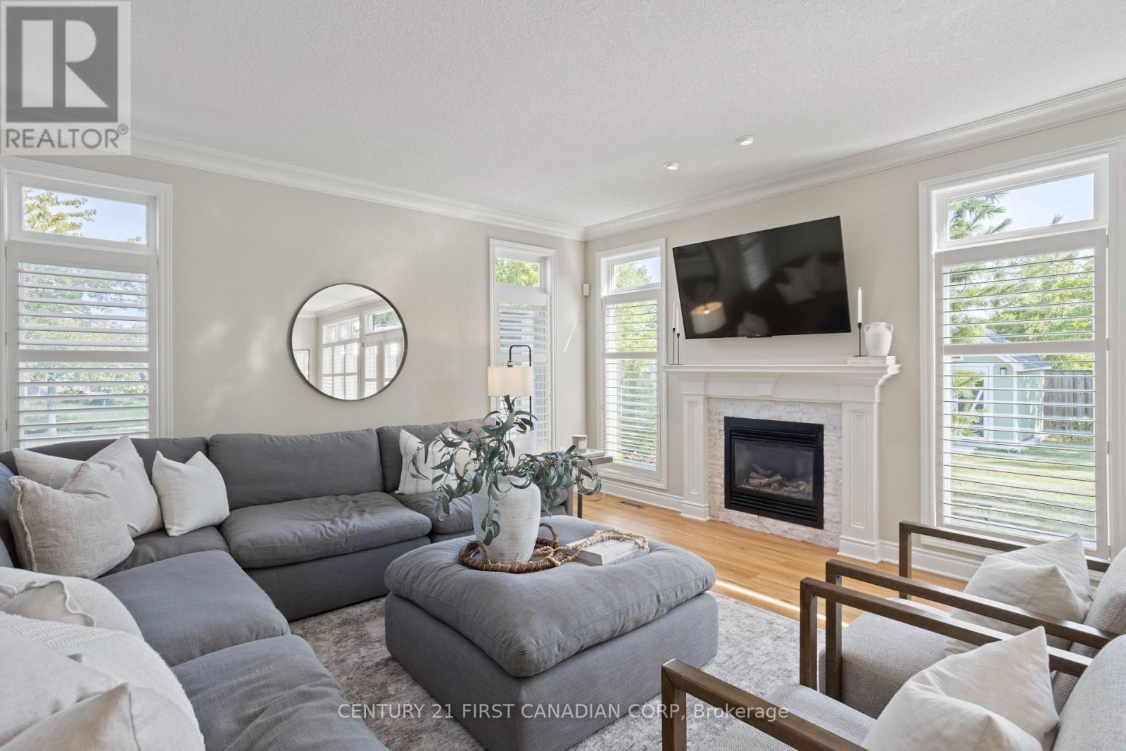 792 Redtail Trail, London North, Ontario  N6H 5X3 - Photo 8 - X12541056