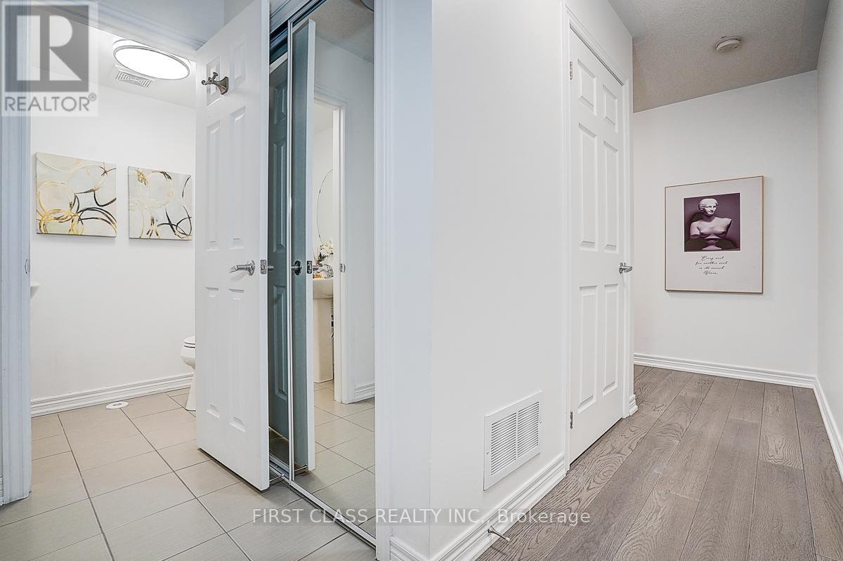 10008 Mccowan Road, Markham, Ontario  L6C 0N3 - Photo 7 - N12540812