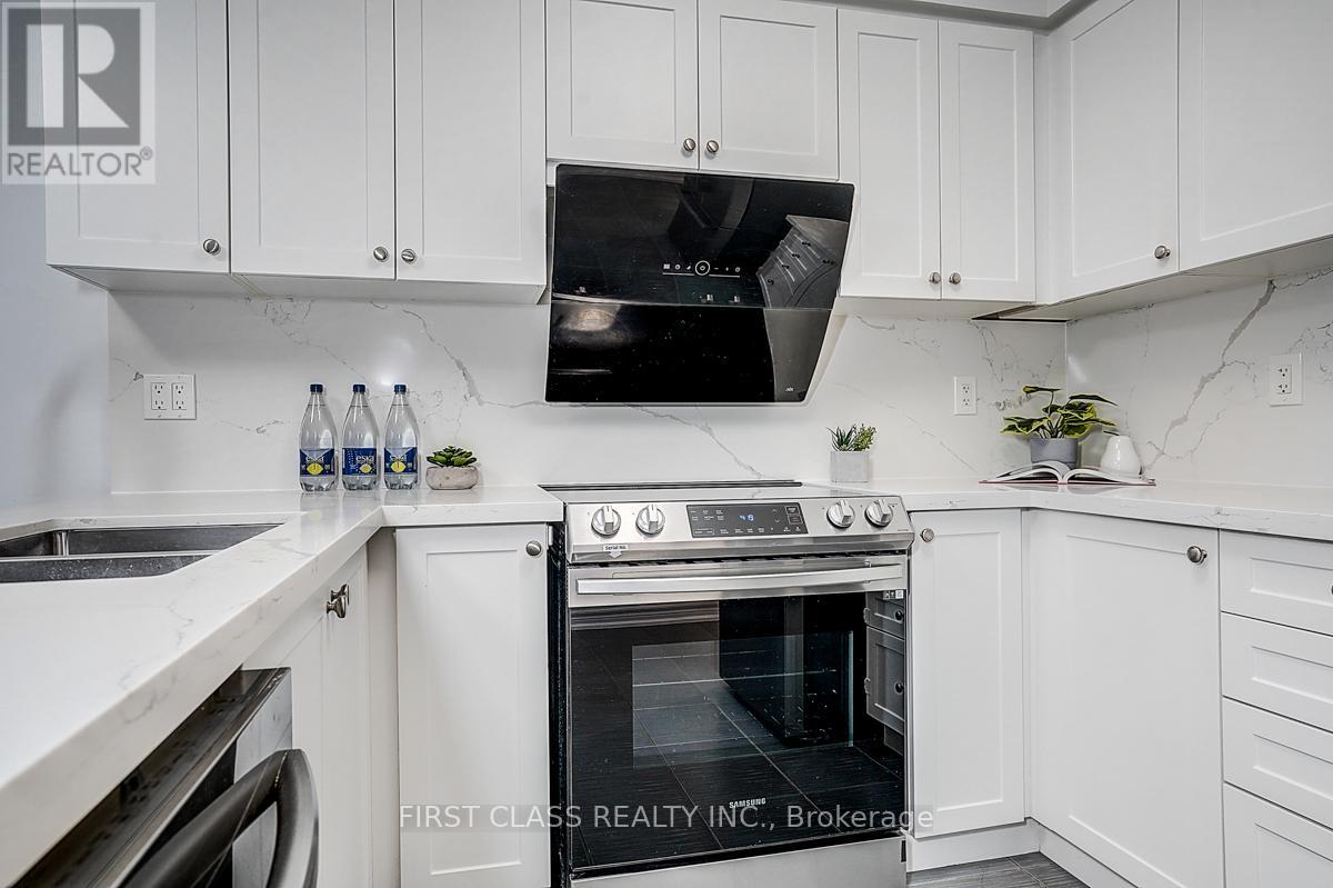 10008 Mccowan Road, Markham, Ontario  L6C 0N3 - Photo 18 - N12540812