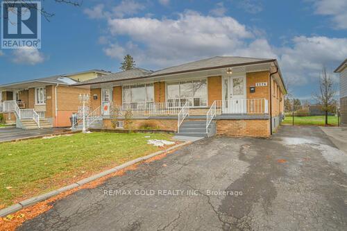 3274 Clara Drive, Mississauga, Ontario  L4T 2C7 - Photo 2 - W12528938