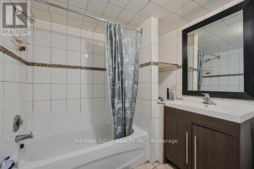 3274 Clara Drive, Mississauga, Ontario  L4T 2C7 - Photo 47 - W12528938