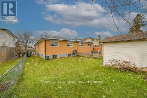 3274 Clara Drive, Mississauga, Ontario  L4T 2C7 - Photo 50 - W12528938