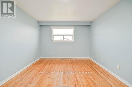 3274 Clara Drive, Mississauga, Ontario  L4T 2C7 - Photo 28 - W12528938