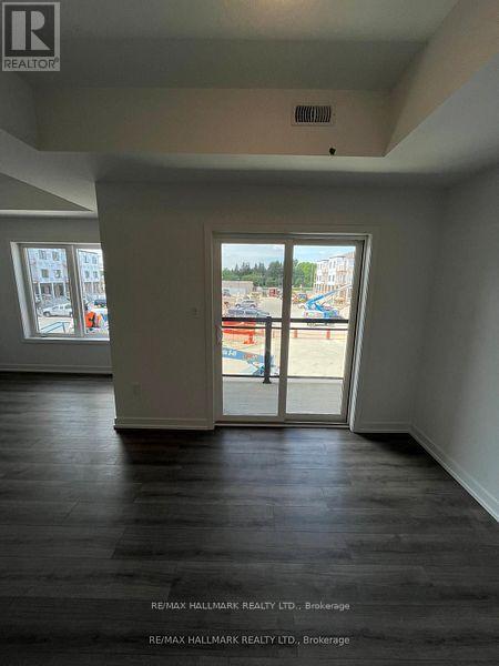 27 - 940 St. David Street N, Centre Wellington, Ontario  N1M 2W3 - Photo 4 - X12540720