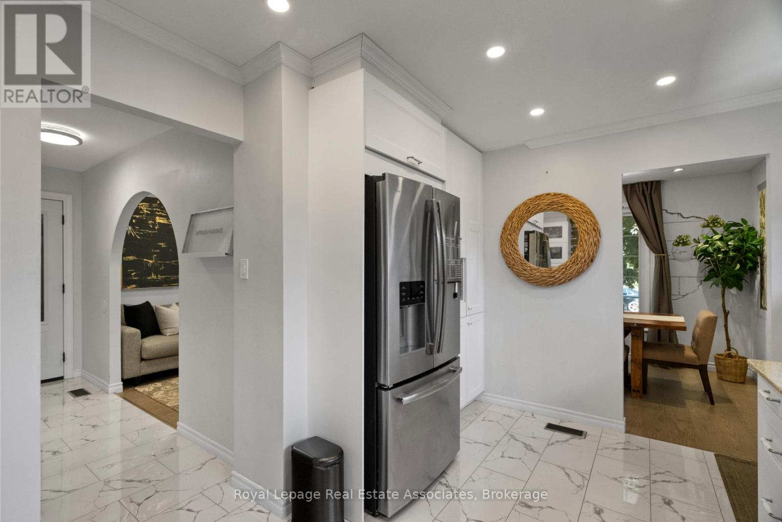 116 Boston Crescent, Hamilton, Ontario  L8T 4N2 - Photo 6 - X12540752