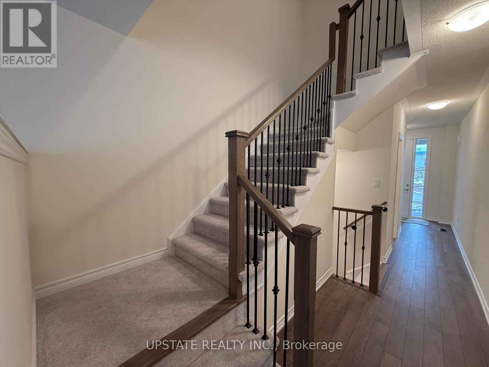 191 Gear Avenue, Erin, Ontario  N0B 1T0 - Photo 2 - X12540770