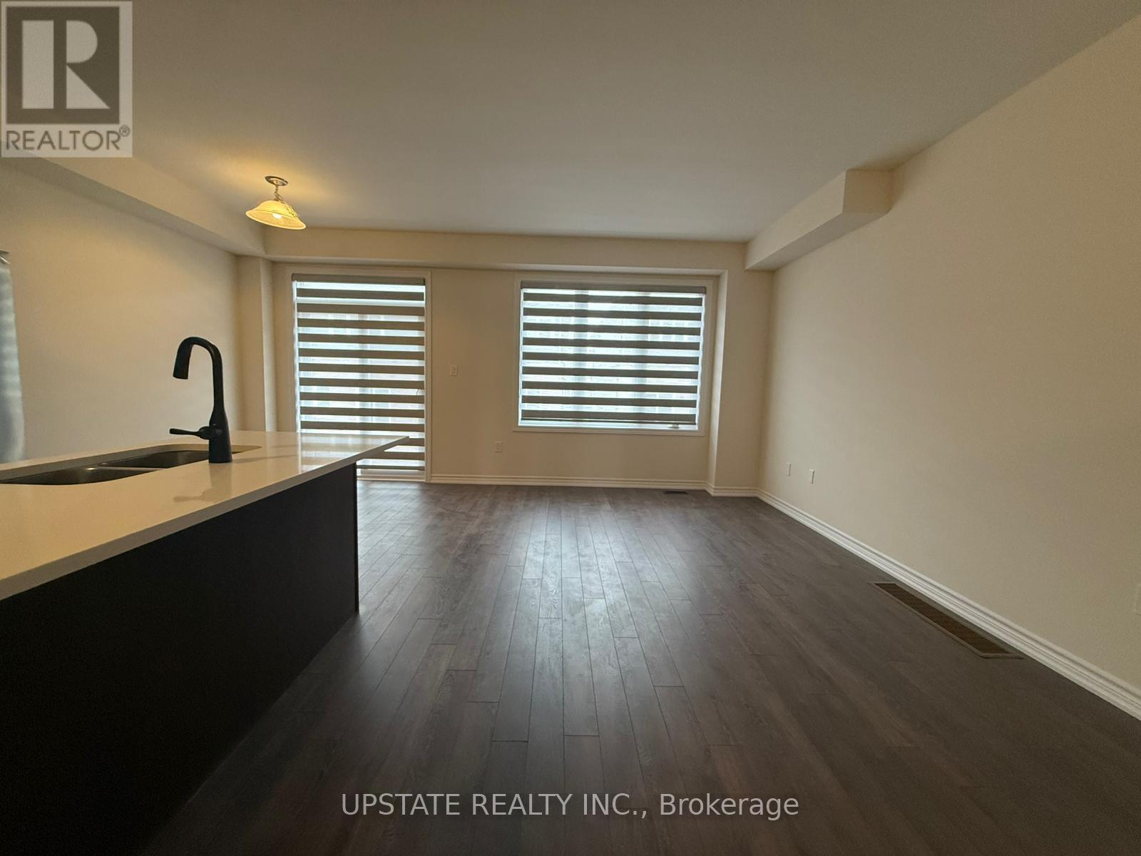 191 Gear Avenue, Erin, Ontario  N0B 1T0 - Photo 3 - X12540770