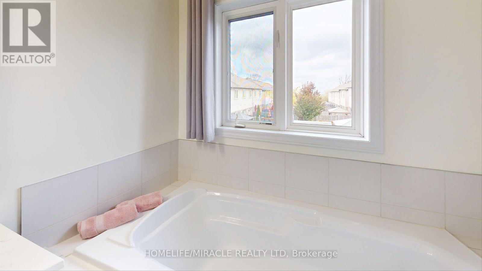 43 - 515 Winston Road, Grimsby, Ontario  L3M 0C8 - Photo 26 - X12540832