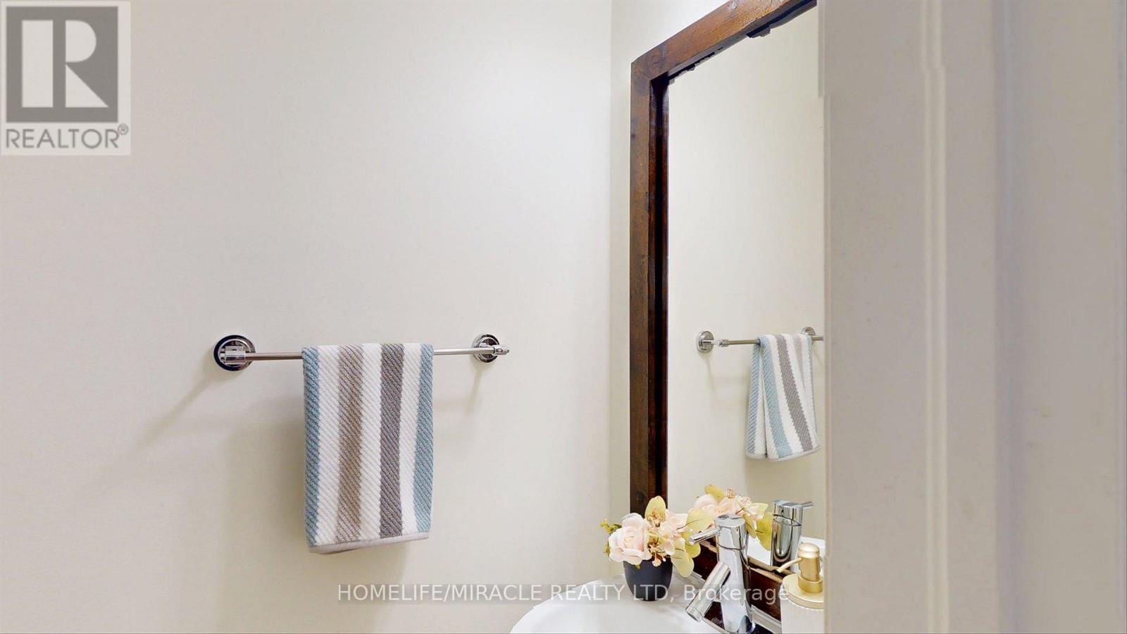 43 - 515 Winston Road, Grimsby, Ontario  L3M 0C8 - Photo 6 - X12540832