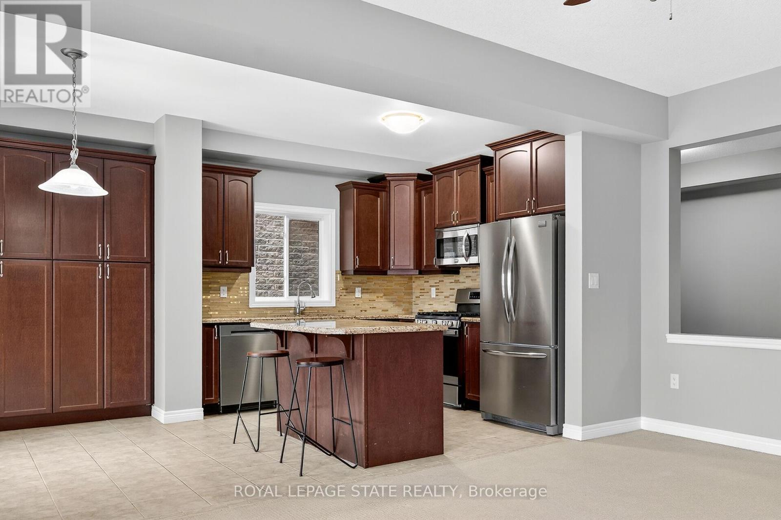 61 Irwin Avenue, Hamilton, Ontario  L9K 0E9 - Photo 14 - X12540840