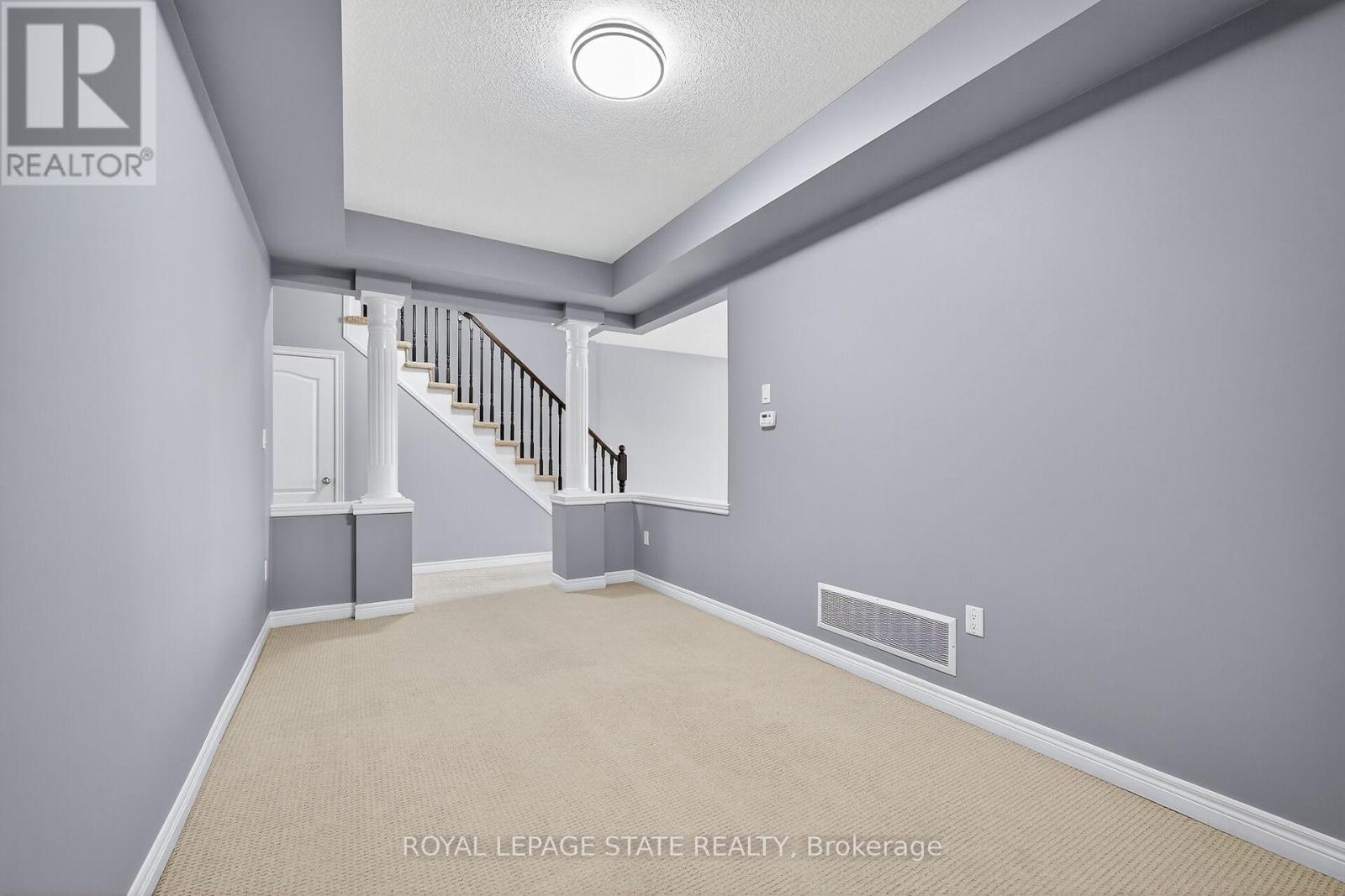 61 Irwin Avenue, Hamilton, Ontario  L9K 0E9 - Photo 23 - X12540840