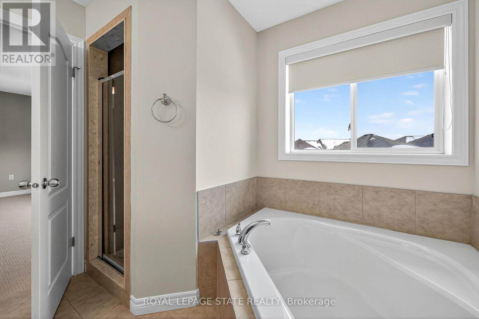 61 Irwin Avenue, Hamilton, Ontario  L9K 0E9 - Photo 35 - X12540840