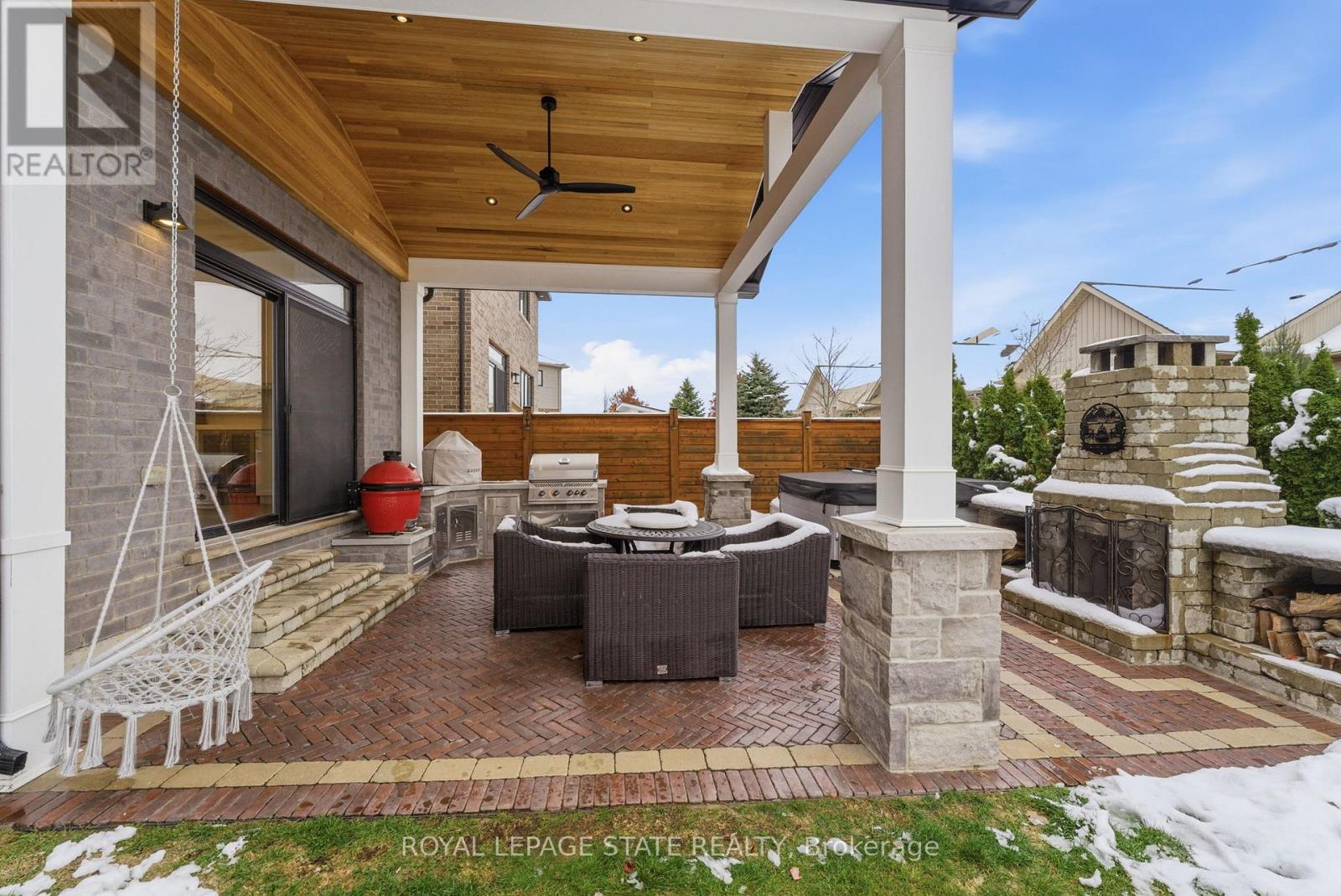 16 Festival Way, Hamilton, Ontario  L0R 1C0 - Photo 45 - X12540848