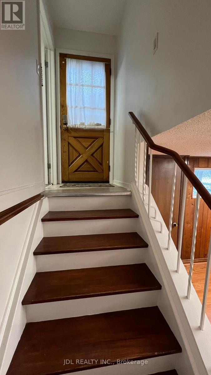 6 Norhead Avenue, Toronto, Ontario  M1S 2X6 - Photo 37 - E12506122