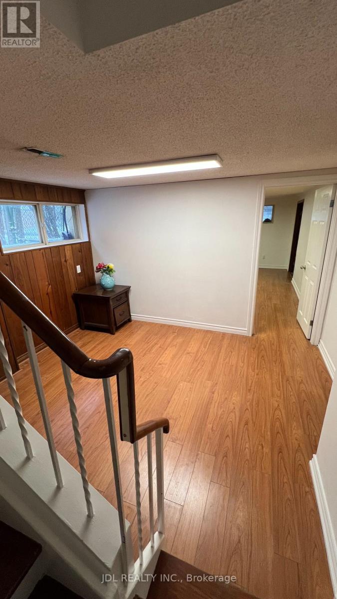 6 Norhead Avenue, Toronto, Ontario  M1S 2X6 - Photo 38 - E12506122