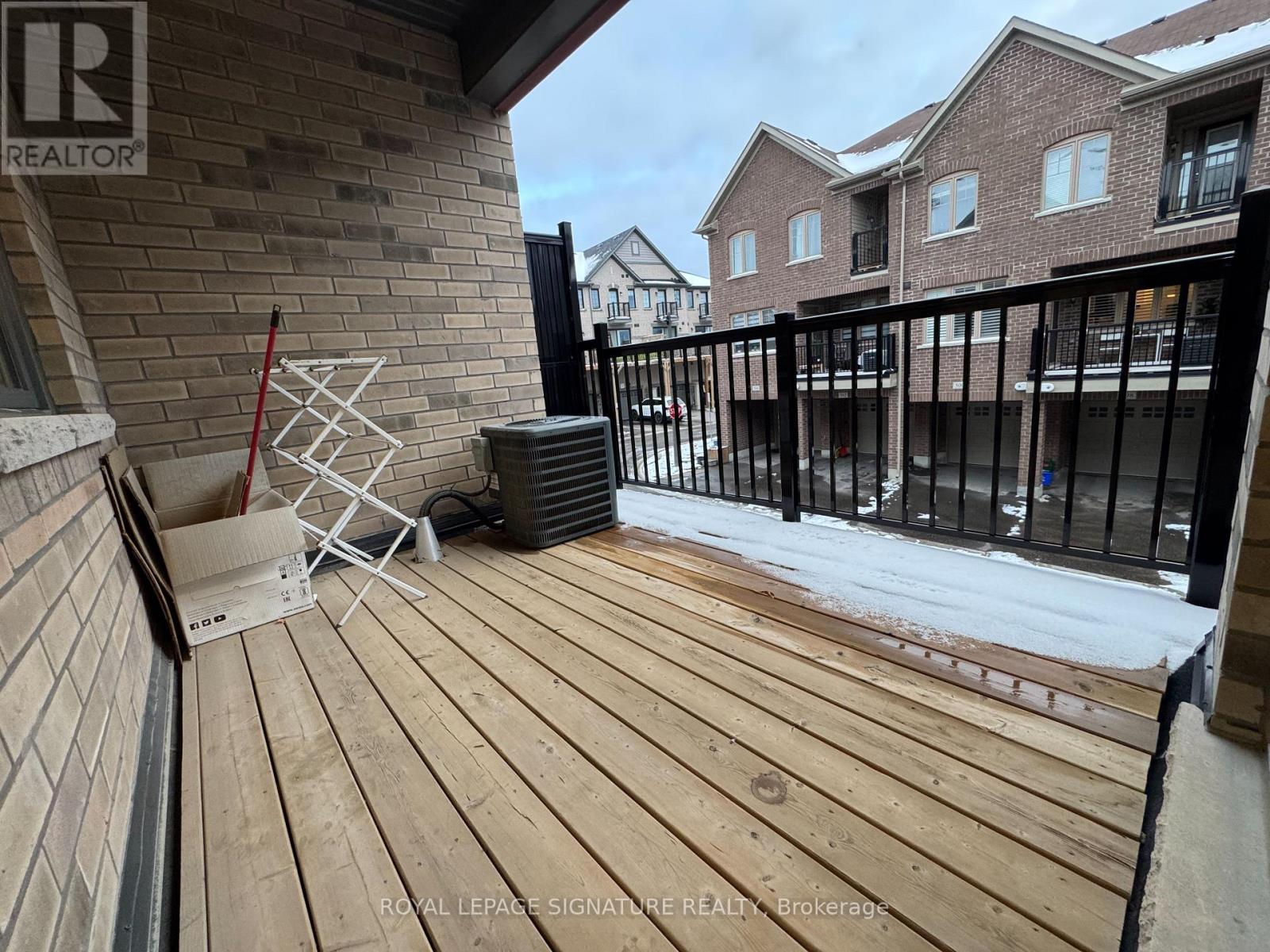 139 Frederick Wilson Avenue, Markham, Ontario  L6B 1P6 - Photo 6 - N12540334