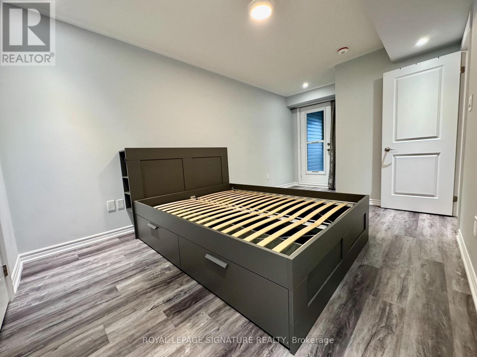 139 Frederick Wilson Avenue, Markham, Ontario  L6B 1P6 - Photo 9 - N12540334