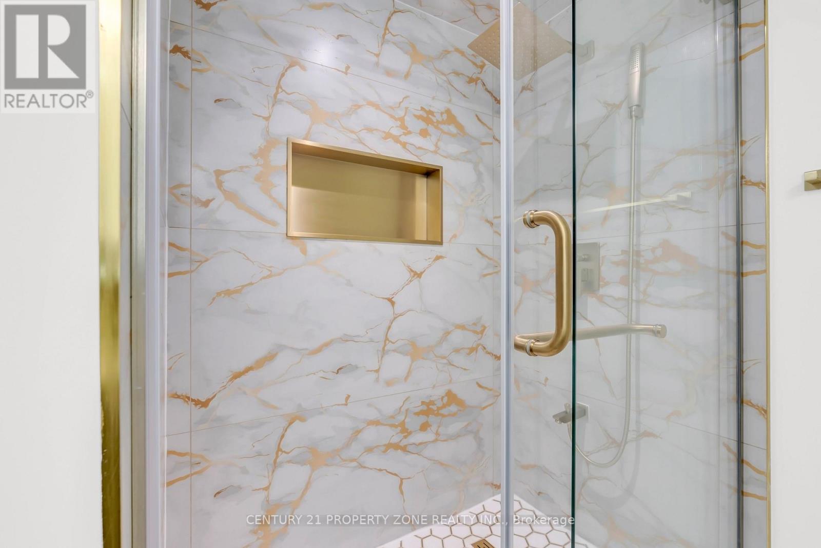 8885 Heritage Road, Brampton, Ontario  L6Y 6K4 - Photo 17 - W12539532