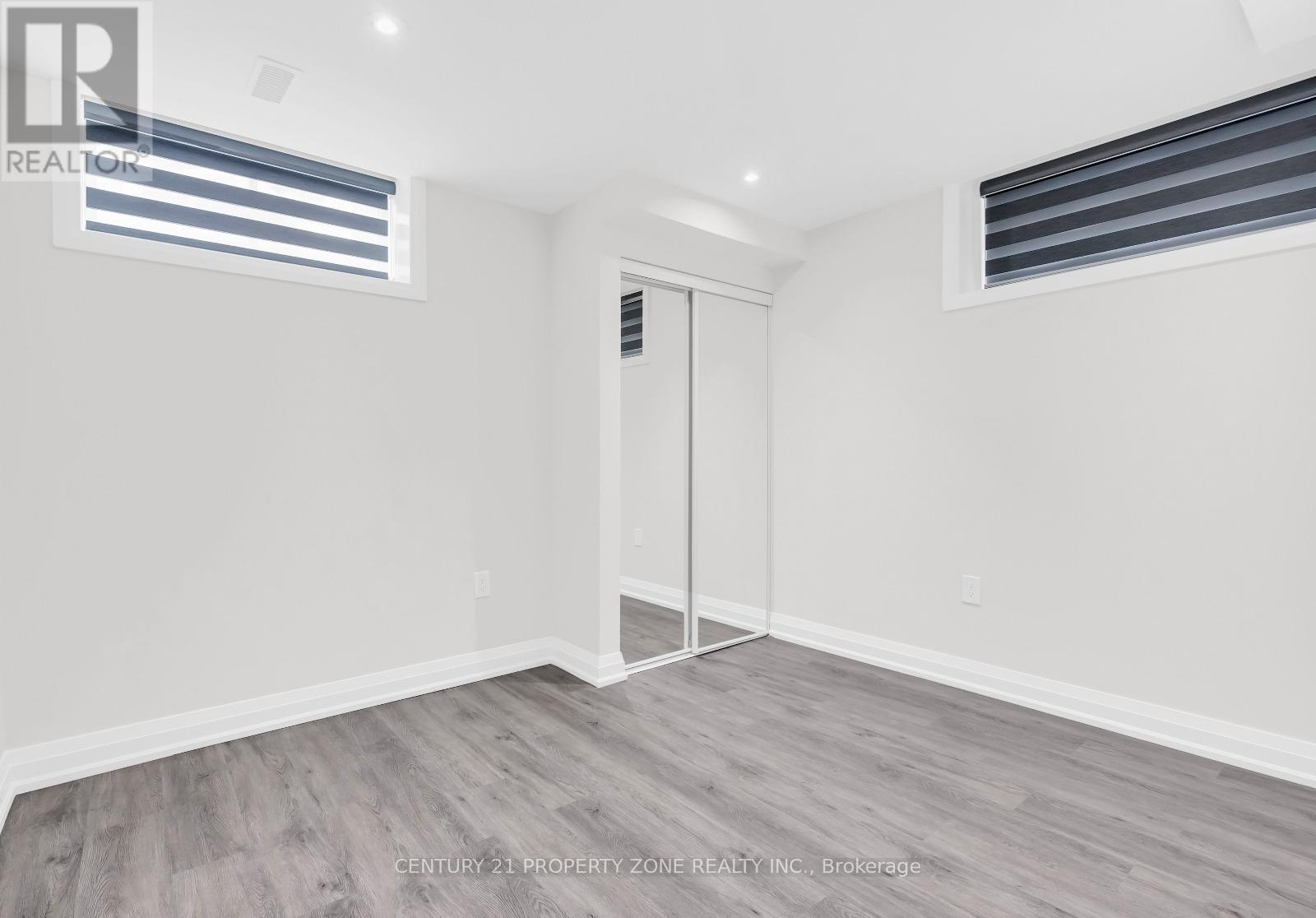 8885 Heritage Road, Brampton, Ontario  L6Y 6K4 - Photo 14 - W12539532