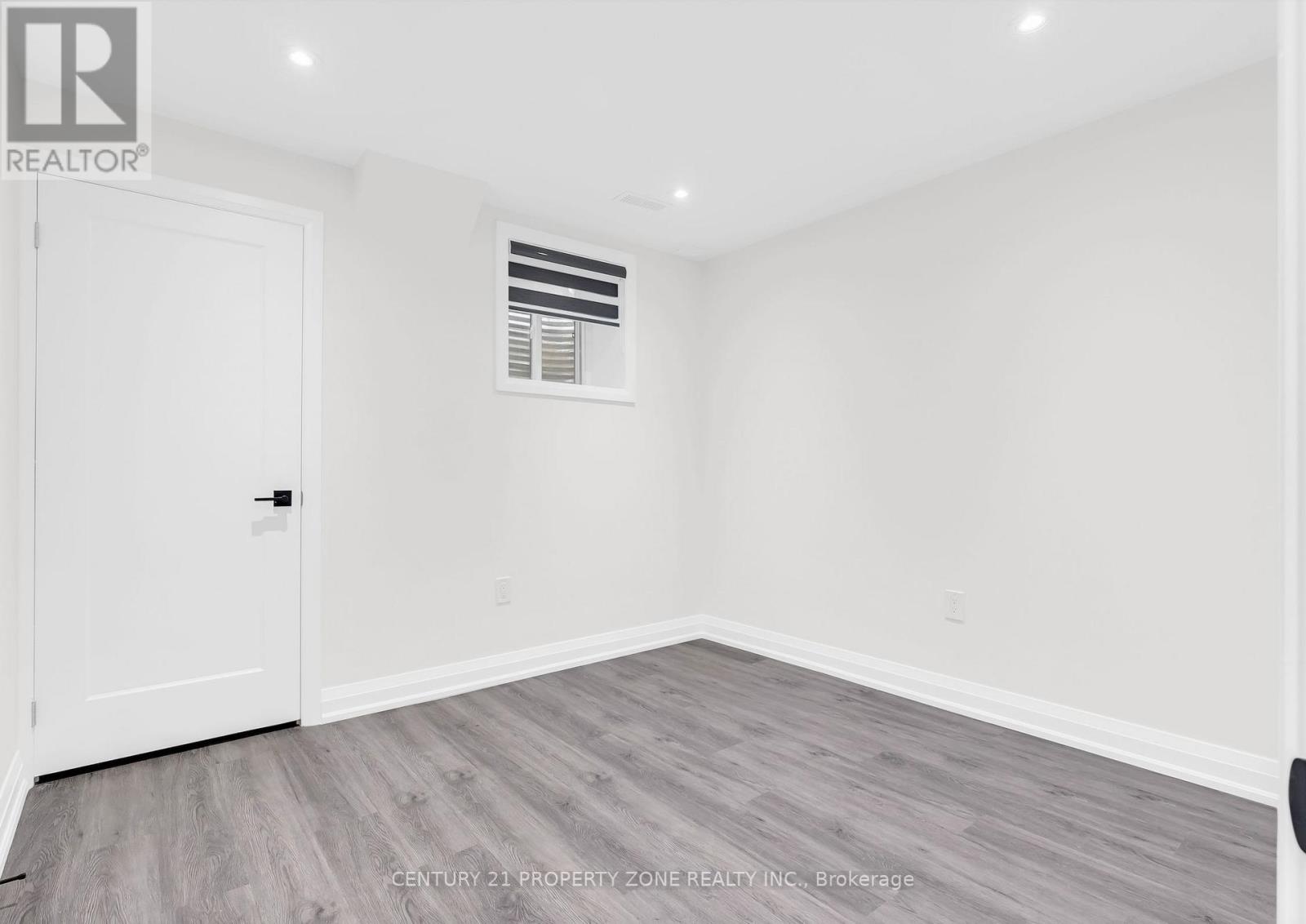 8885 Heritage Road, Brampton, Ontario  L6Y 6K4 - Photo 13 - W12539532