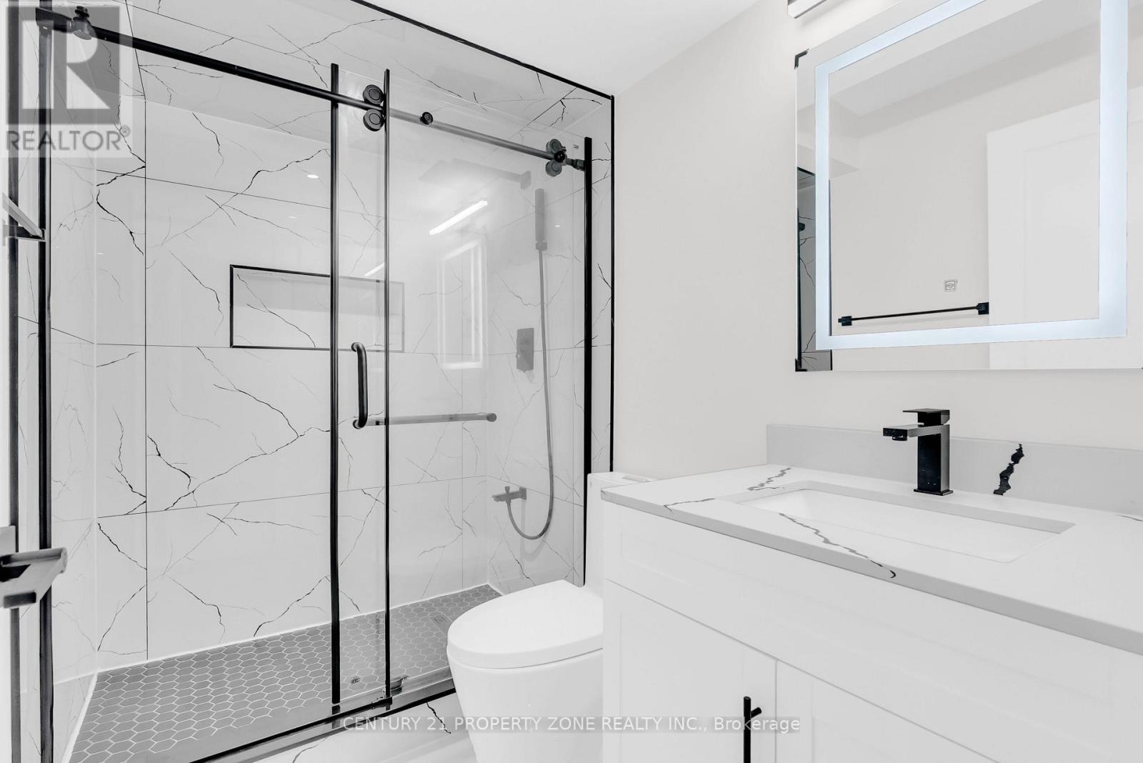 8885 Heritage Road, Brampton, Ontario  L6Y 6K4 - Photo 18 - W12539532