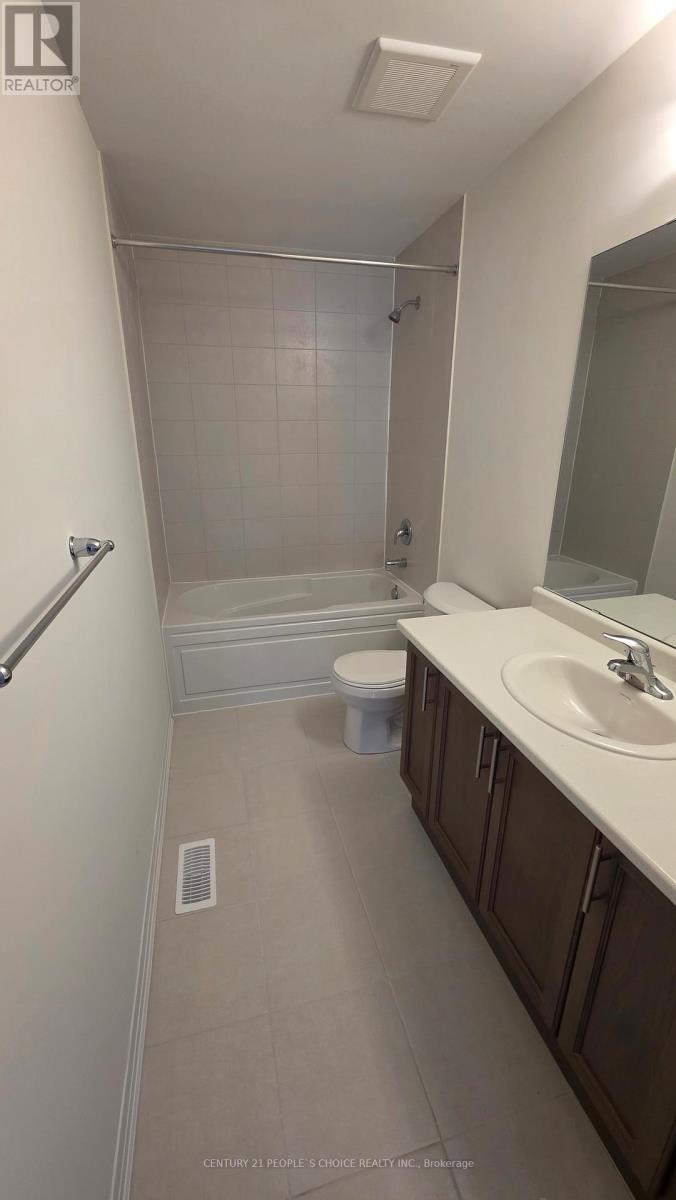 2 Greig Street, Brantford, Ontario  N3T 0W3 - Photo 9 - X12534218