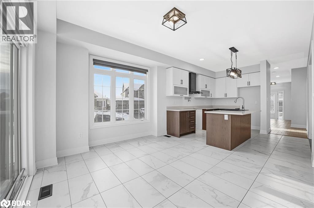 31 Wood Crescent, Angus, Ontario  L3W 0M5 - Photo 8 - 40784438