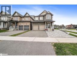 31 WOOD Crescent, Angus, Ontario