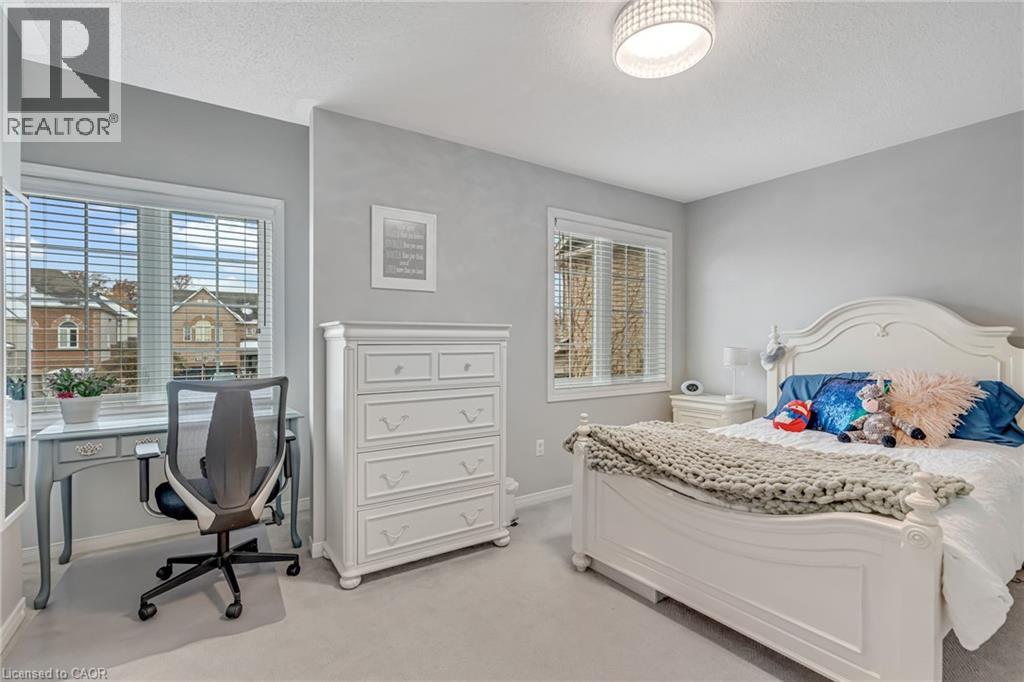 8 Keewaydin Street, Waterdown, Ontario L8B 0K1 - Photo 27 - 40787419