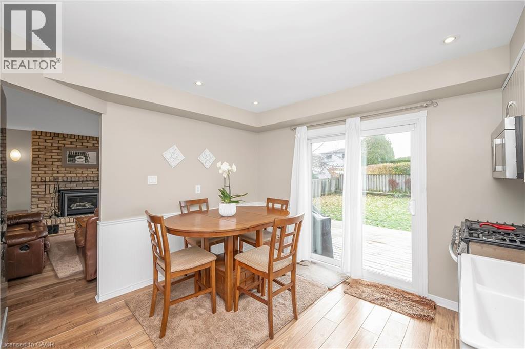 2209 Leominster Drive, Burlington, Ontario  L7P 3W8 - Photo 17 - 40786840