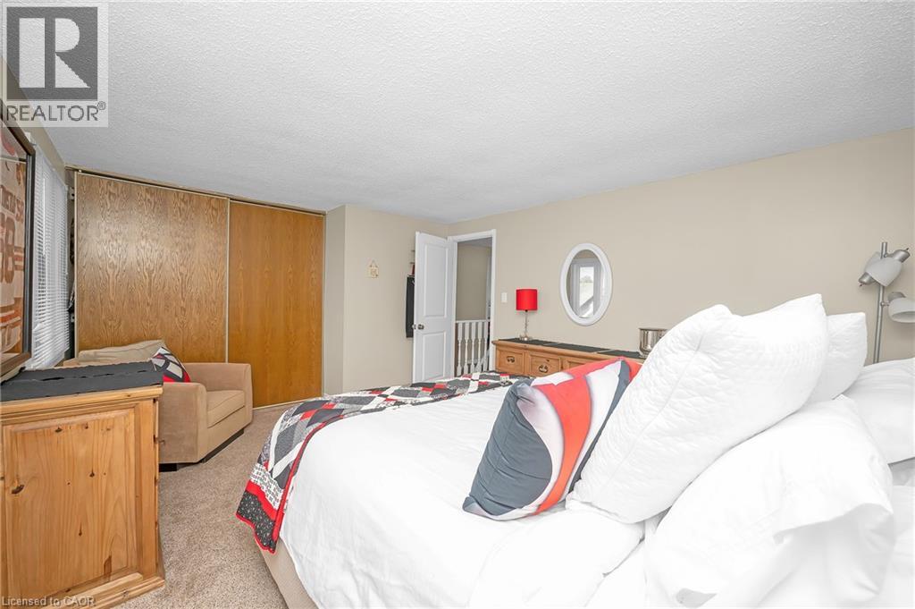 2209 Leominster Drive, Burlington, Ontario  L7P 3W8 - Photo 22 - 40786840