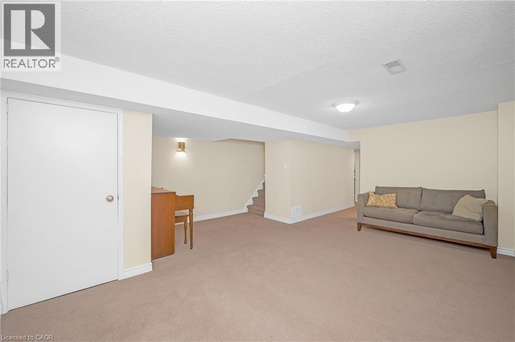 2209 Leominster Drive, Burlington, Ontario  L7P 3W8 - Photo 31 - 40786840