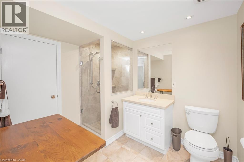 2209 Leominster Drive, Burlington, Ontario  L7P 3W8 - Photo 33 - 40786840