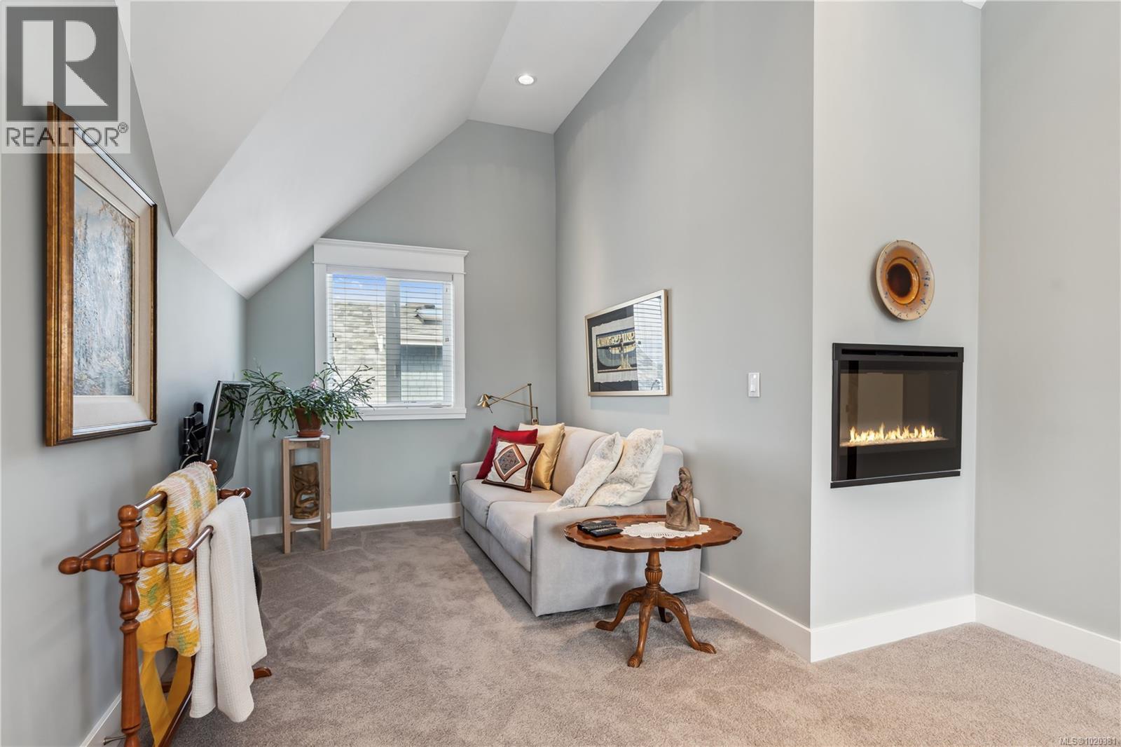 2443 Florence St, Oak Bay, British Columbia  V8R 5E7 - Photo 27 - 1020381